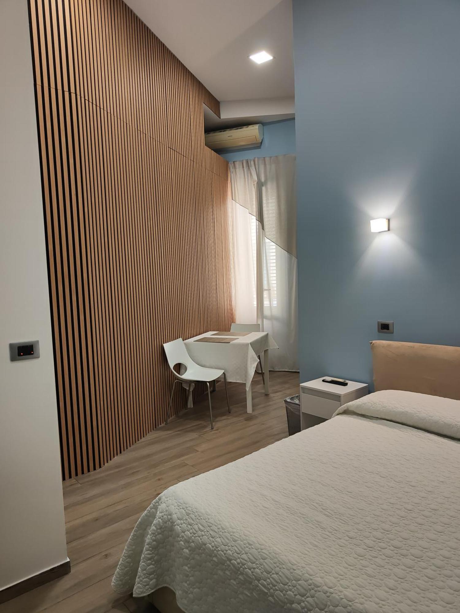 Parthenope Bed & Breakfast 3*